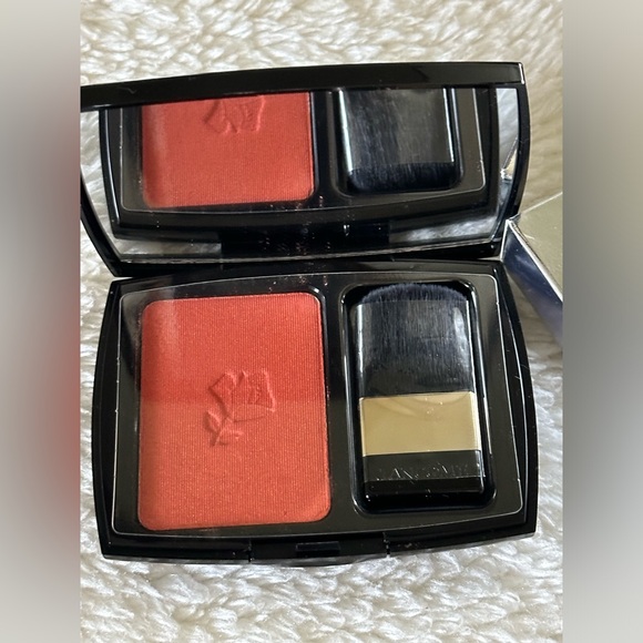Lancome cheeck blush - Picture 2 of 3
